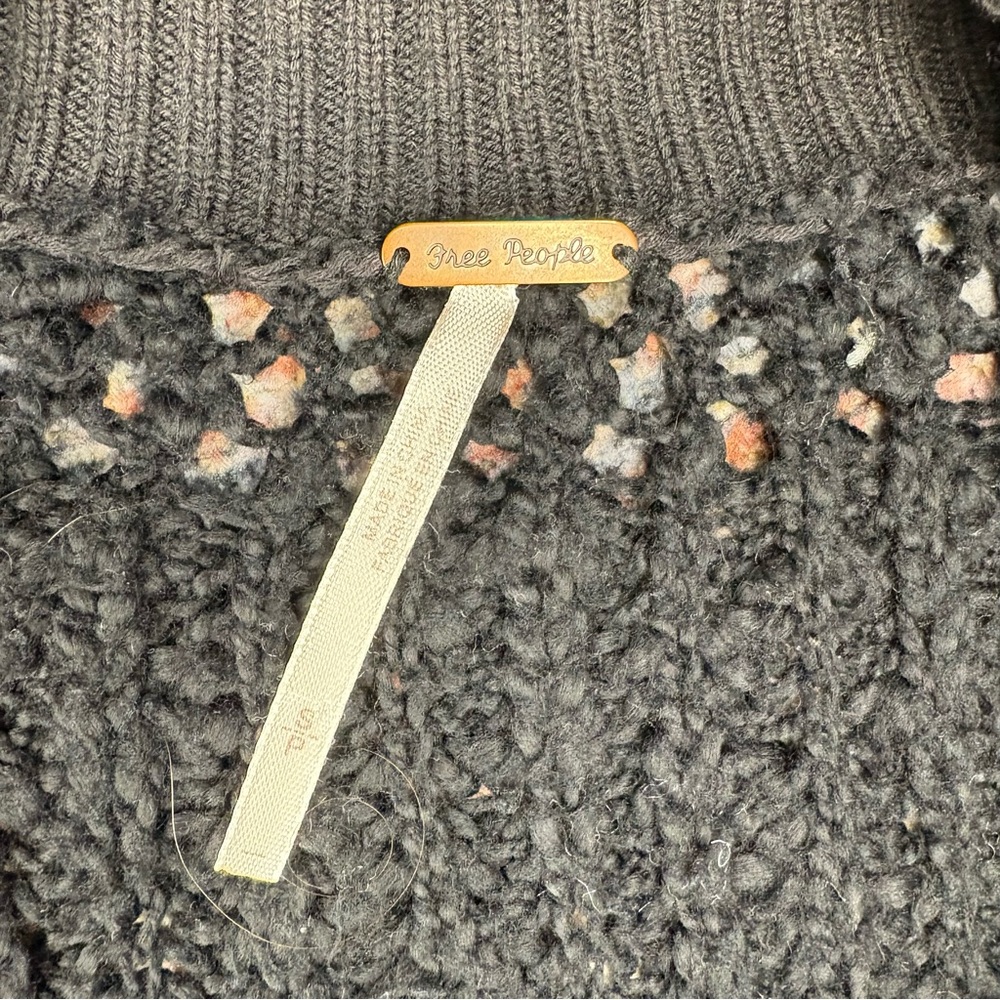 Free People Pandora's Boatneck Sweater in black size Small Oversized - Picture 13 of 13